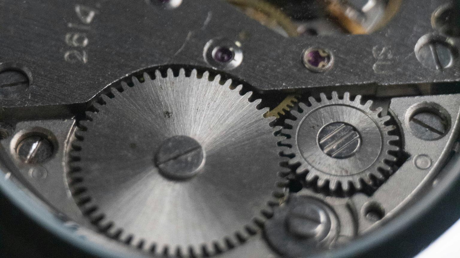 Bild von CNC-Handling automatisieren in der Luxusgüter- und Uhrenfertigung – für Exzellenz mit Effizienz