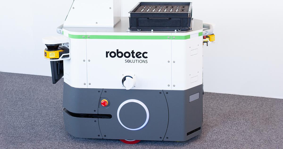 Product Innovation: R-MoMa, the Mobile Cobot